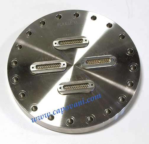 MULTI-PIN SUB D INSTRUMENTATION FEEDTHROUGH - CF FLANGE