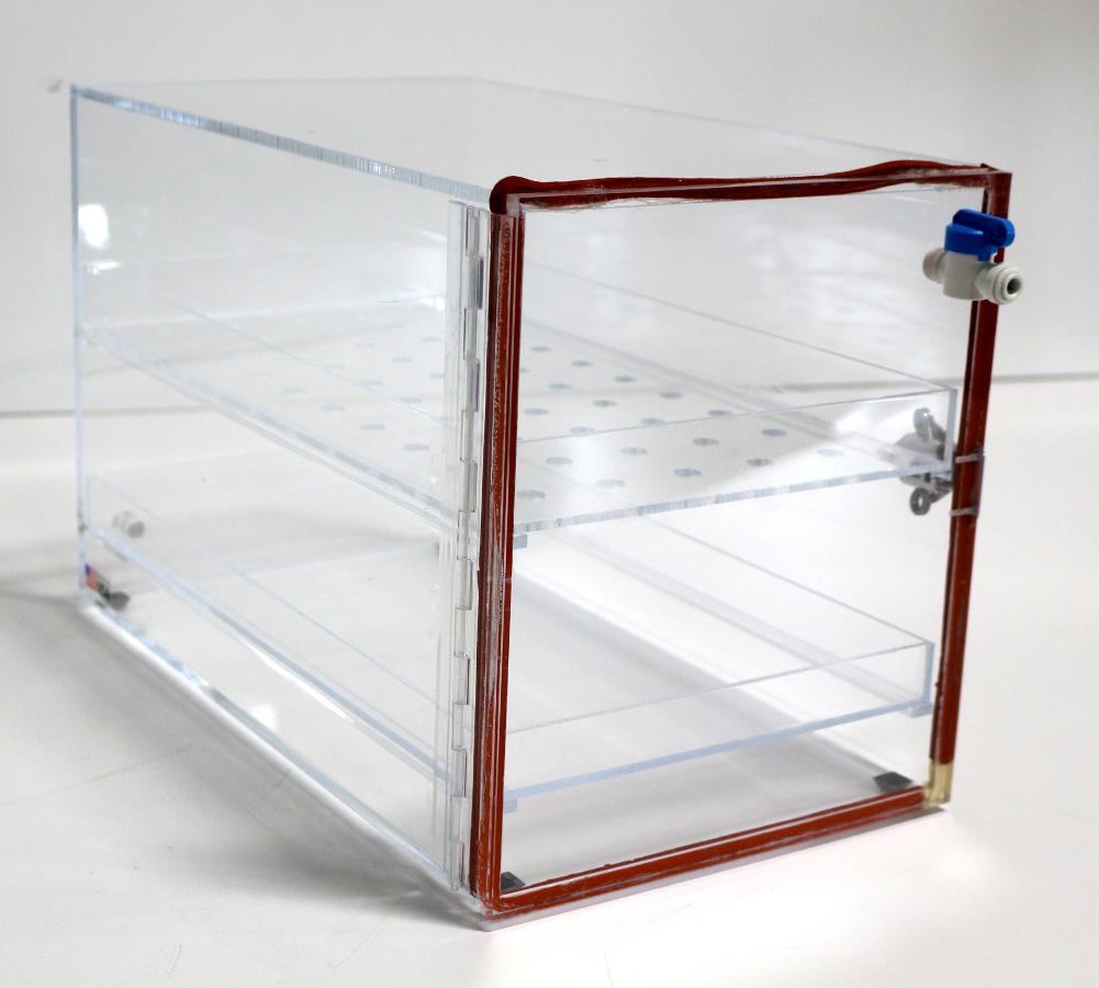 DESICCATOR DRY BOX SINGLE COMPARTMENT