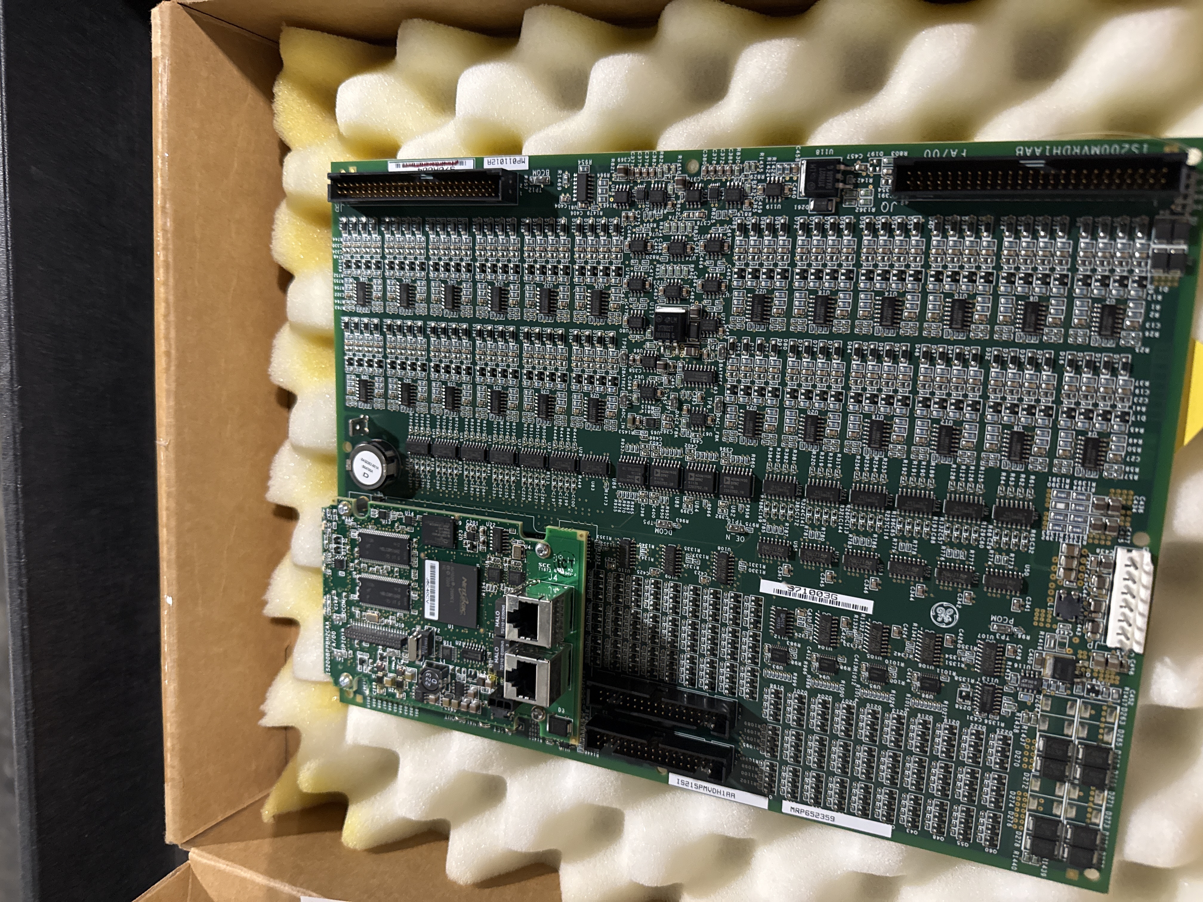 GE IS215PMVDH1AA Controller